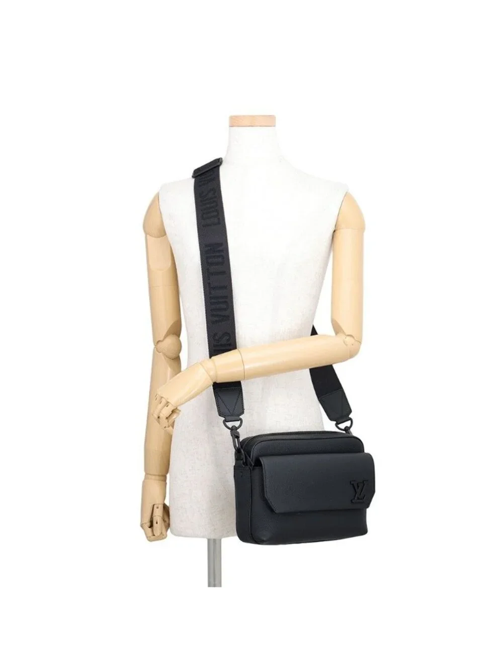 Louis Vuitton Shoulder Bag Leather LV Aerogram Fast Line Messenger Black